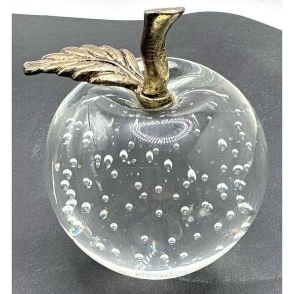 Art Glass Apple Paperweight Controlled Bubbles Clear Brass Stem and Leaf Vintage - Picture 2 of 2